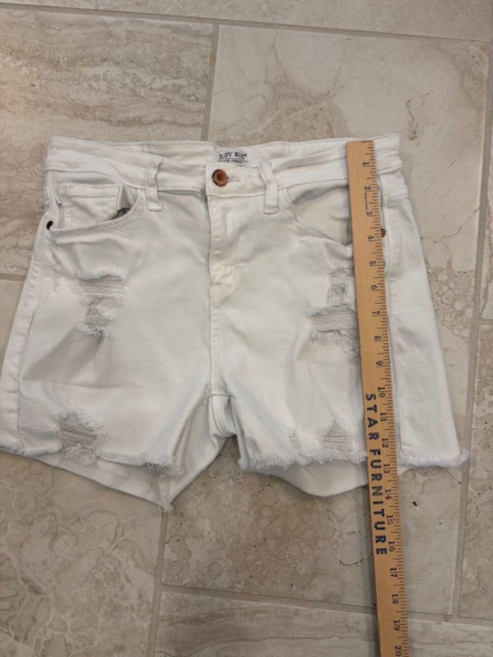 Judy Blue Jean Shorts Women Sz M White Denim Cut Off Distressed Thrashed Summer - Picture 9 of 9